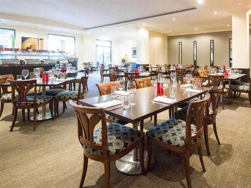 Visy Dior Hotel Baulkham Hills Exterior photo